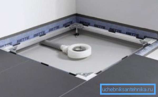 Installation der Duschwanne zum Selbermachen - Reparaturgeheimnisse + Video