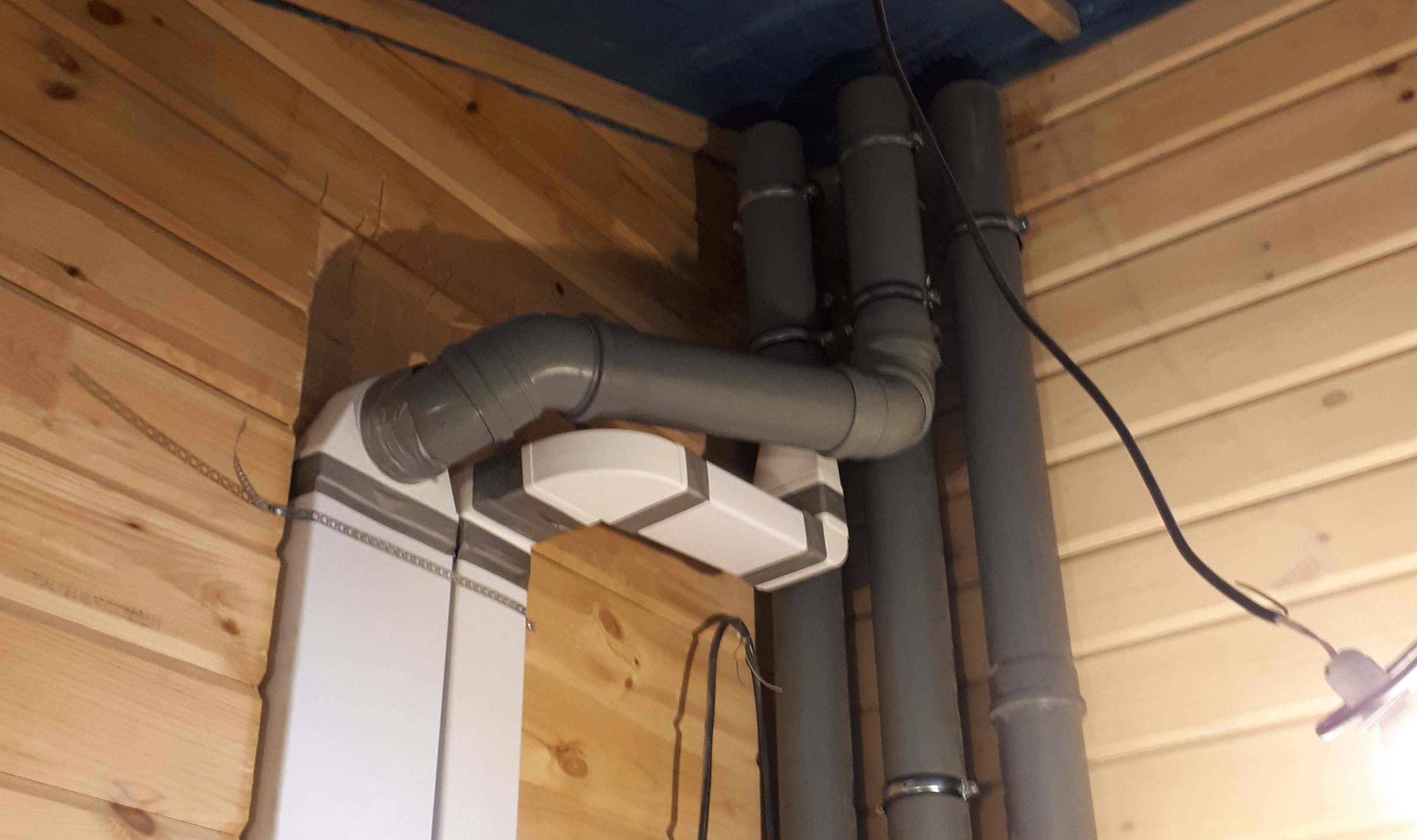 Die Belüftung in einem Holzhaus ist ein Garant für ein ideales Mikroklima und Komfort