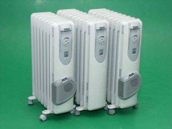 So wählen Sie einen an der Wand montierten elektrischen Warmwasserbereiter aus
