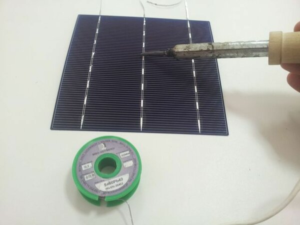 Wie man mit eigenen Händen eine Solarbatterie herstellt