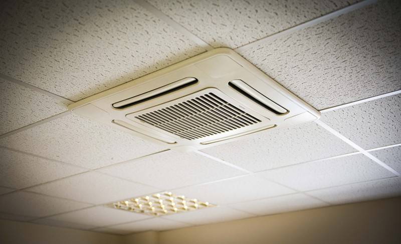 Hvordan man laver ventilationen i et sommerhus: finesser og regler for installation af ventilation