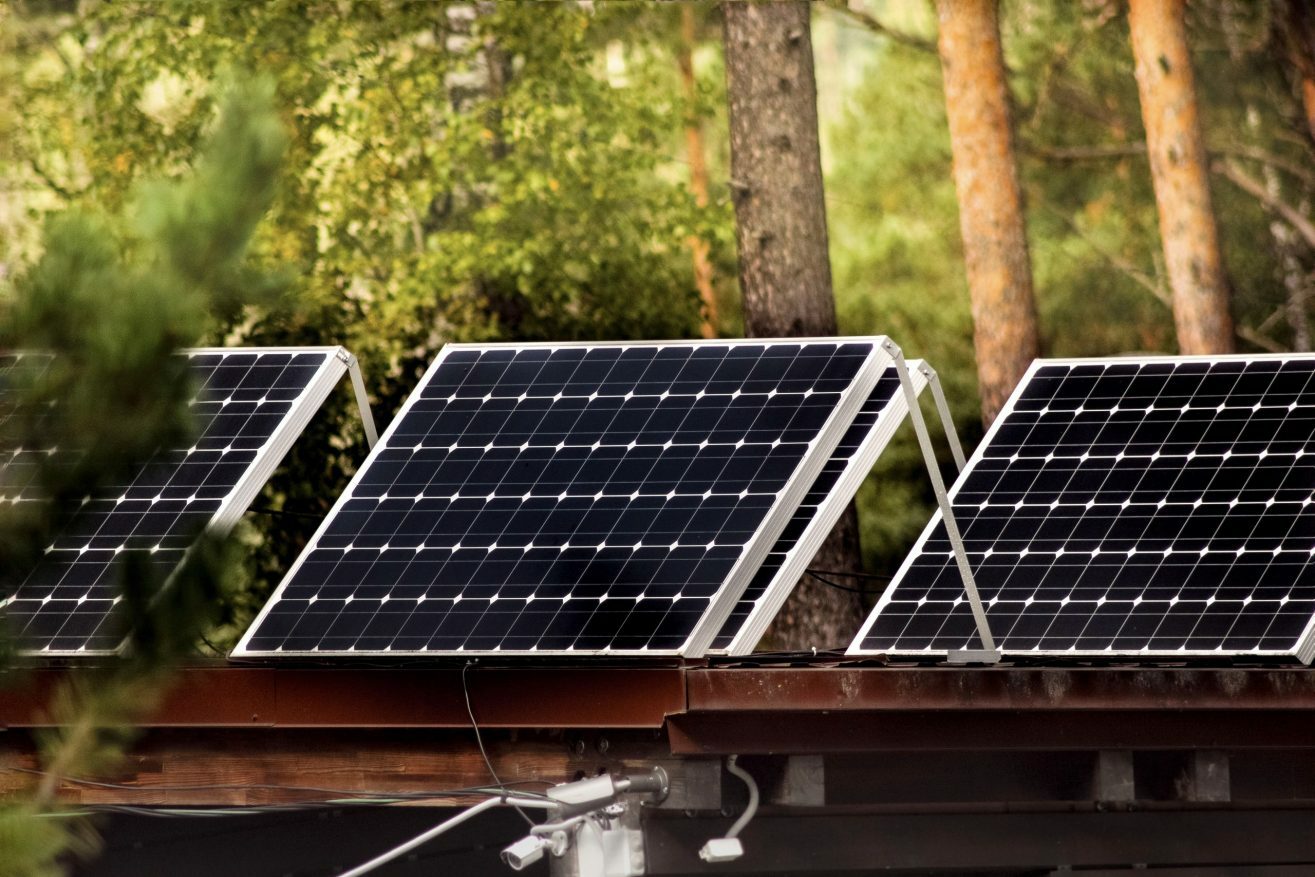 Vergleichende Übersicht verschiedener Arten von Solarmodulen