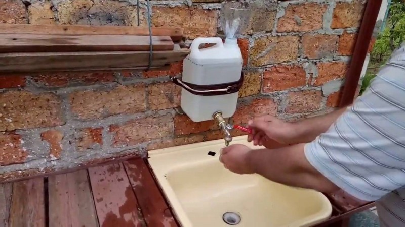 Dacha vask med dine egne hænder: en oversigt over de bedste designs og eksempler på selvfremstillede