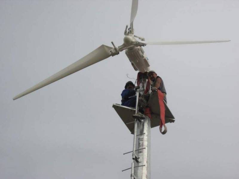 So bauen Sie einen Windgenerator mit Ihren eigenen Händen: Gerät, Funktionsprinzip + beste hausgemachte Produkte