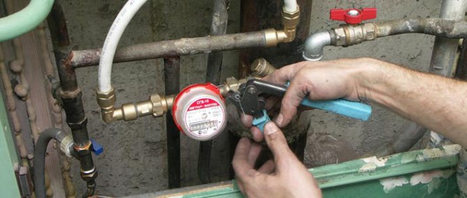 So installieren Sie einen Wasserzähler richtig selbst