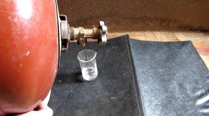Warum die Gasflasche mit Frost bedeckt ist: Ursachen für das Einfrieren von Gas in der Flasche und Möglichkeiten, dies zu verhindern