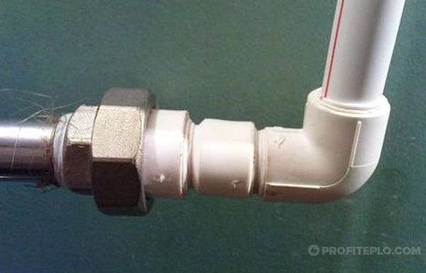 Verbindung von Metall-Kunststoff-Rohren - mit Metall, mit Polypropylenrohren, mit Pressfittings, mit einem Heizkörper, Methoden
