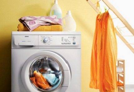 Zanussi-Waschmaschinen: Die besten Marken-Waschmaschinen + worauf Sie vor dem Kauf achten sollten