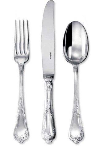 Hvorfor gafler bliver beskidte selv med en god værtinde: 3 måder at få dem rene på