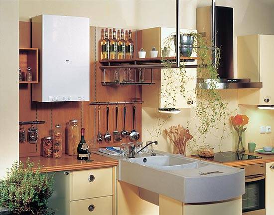 Designnuancen des Designs eines Gaskessels in der Küche