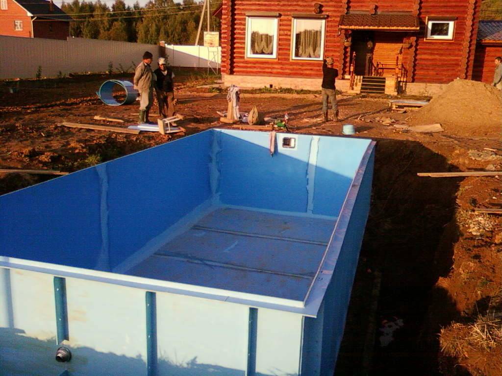 Do-it-yourself-Pool auf dem Land (75 Fotos): Wie baut man - Schritt-für-Schritt-Anleitung zum Bau eines Hallenbads, Selbstbau