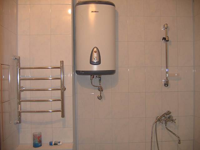 Do-it-yourself-Installation einer Gassäule in einer Wohnung - Normen, Regeln und Schritt-für-Schritt-Anleitungen