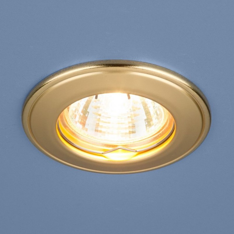 Glühbirnen für Spanndecken: Regeln für die Auswahl und den Anschluss + Anordnung von Lampen an der Decke
