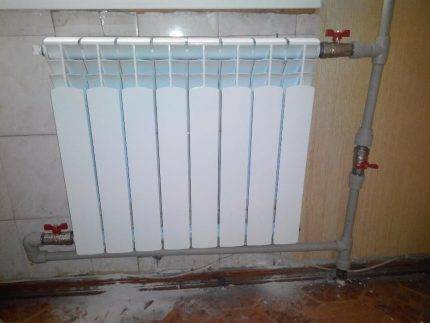 Klassifizierung von Wasserhähnen für Heizkörper + Technologie für deren Installation
