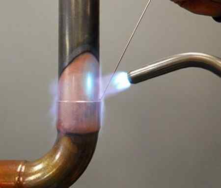 Lodning af kobberrør med en gasbrænder: tips og trin til selvlodning