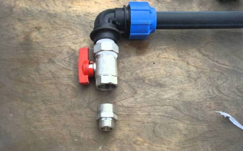So zapfen Sie eine vorhandene Druckwasserversorgung an