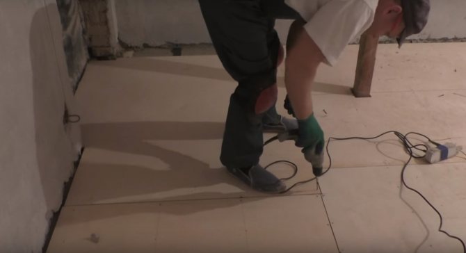So wählen Sie die Bodendämmung in einem Holzhaus