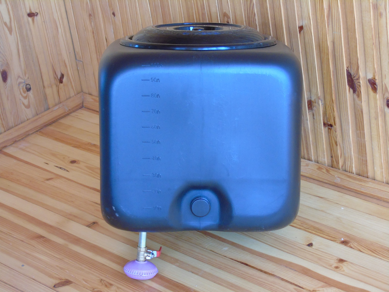 So machen Sie eine Sommerdusche zum Selbermachen: Designgerät zum Selbermachen