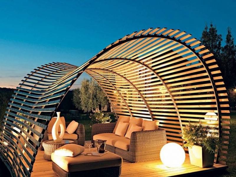 DIY Pavillons aus Holz: eine Auswahl an Ideen und ausführlichen Aufbauanleitungen
