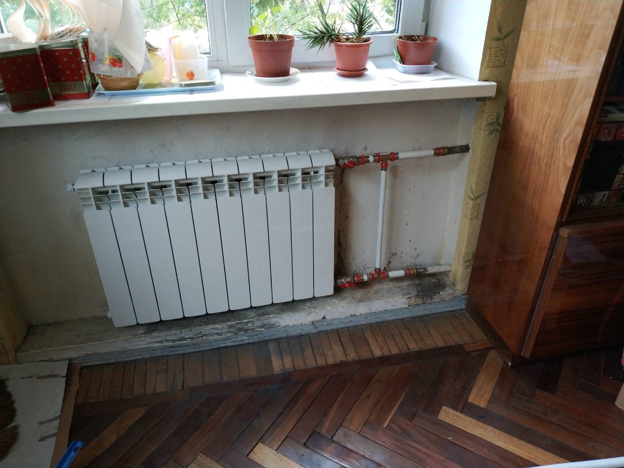 Installation von Bimetallheizkörpern zum Selbermachen, Video