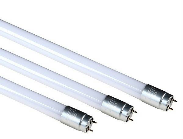 Lineare LED-Lampen: Eigenschaften, Typen + Nuancen der Montage linearer Lampen