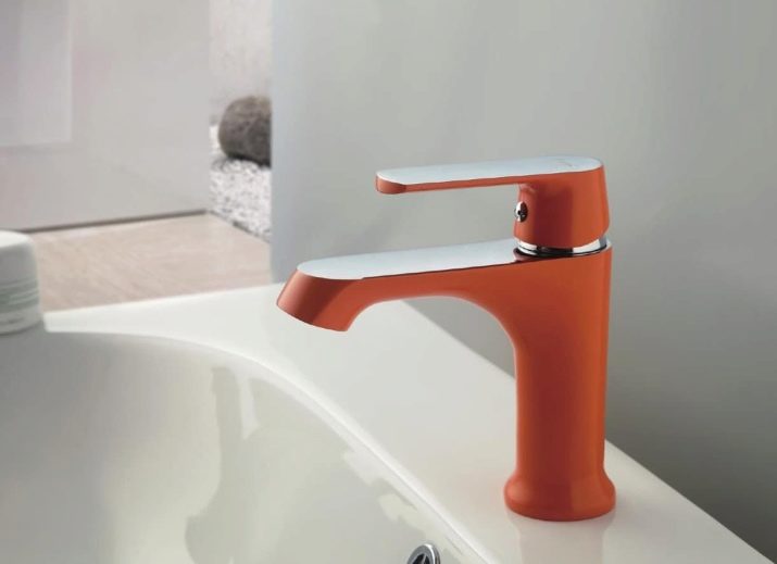 Vandhaner til badeværelser: enhed, typer, valg + populære modeller