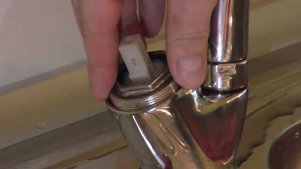 Was tun, wenn der Wasserhahn undicht ist: Ursachen für Undichtigkeiten und Methoden zu ihrer Beseitigung
