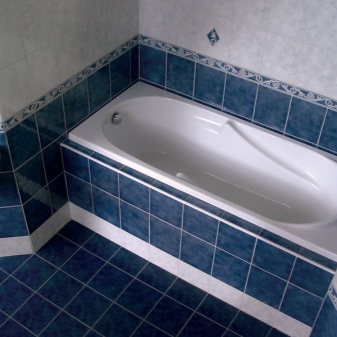 Sitzbadewannen für kleine Badezimmer: Typen, Gerät + wie man die richtige auswählt