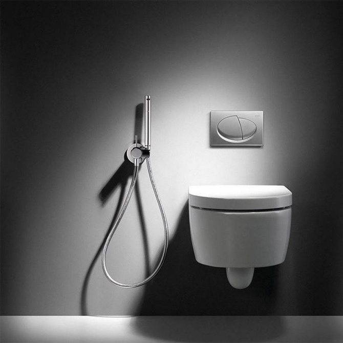 So wählen und installieren Sie eine hygienische Toilettendusche