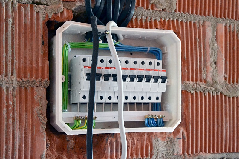 Gadeboks til en elmåler: krav og funktioner til valg og installation af et elpanel