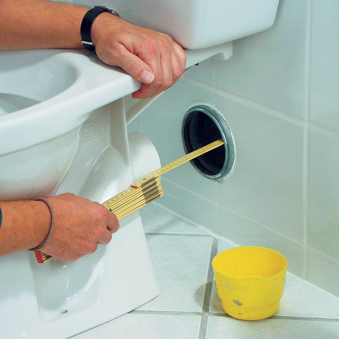 So installieren Sie eine Toilette auf einer Fliese | Fachberatung