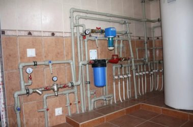 Teknologi og normer for installation af en gaskedel: væg- og gulvmuligheder