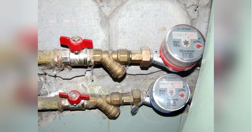 So installieren Sie einen Wasserzähler in einer Wohnung