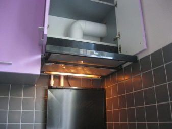 Abstand vom Gasherd zur Dunstabzugshaube: Normen und Regeln für die Installation des Geräts