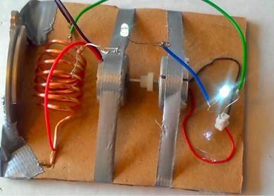 Solar batteri laderegulator: diagram, princip for drift, tilslutningsmetoder