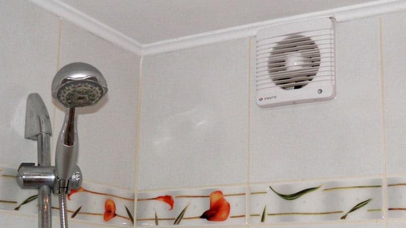 Udsugningsventilator på badeværelset: hvordan man vælger den rigtige + installationsregler