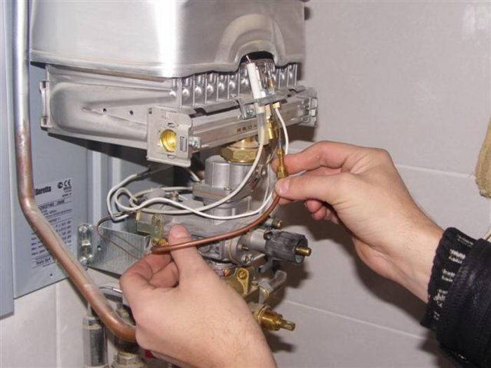 Fehlfunktionen des Vaillant-Kessels: Reparatur und typische Fehlercodes - f28, f75, wie man die Warmwasseroption repariert