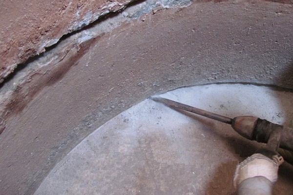 Hydraulische Dichtung zum Abdichten von Lecks in Beton: 3 Eigenschaften