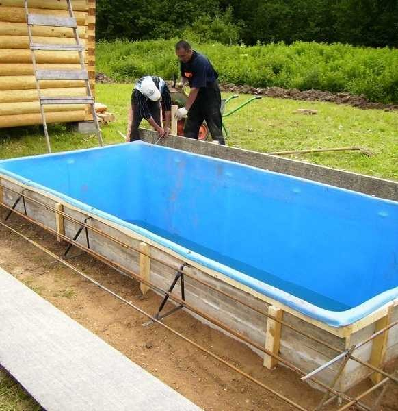 So bauen Sie einen Pool mit Ihren eigenen Händen: Schritt-für-Schritt-Anleitung zum Selbermachen