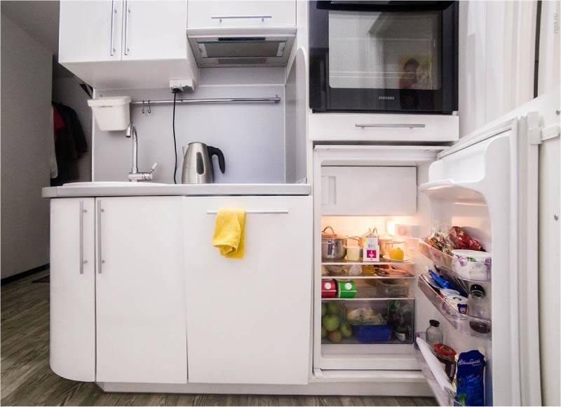 Ist es möglich, einen Kühlschrank in der Nähe einer Gasleitung aufzustellen: die Feinheiten der sicheren Platzierung von Geräten