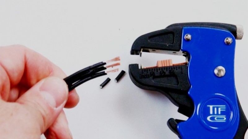 Afisoler til afisolering af ledninger: regler for valg af et værktøj til afisolering af kabler og ledninger