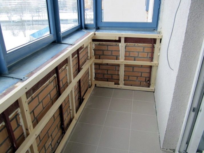 So isolieren Sie eine Loggia: Optionen + Anweisungen für das Gerät aus dem Inneren des Do-it-yourself-Isoliersystems