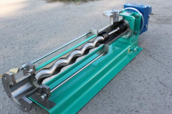Installation einer Pumpe in einem Brunnen: So installieren Sie die Pumpausrüstung richtig