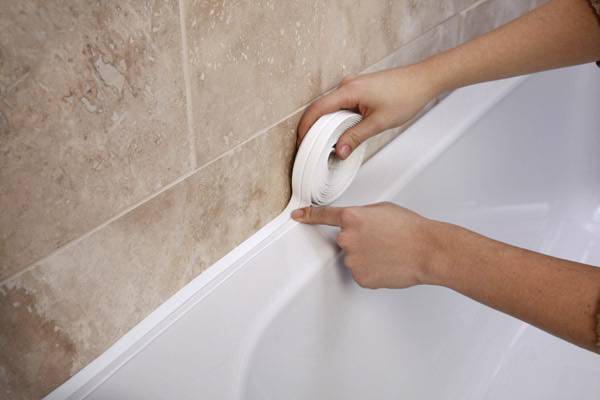 10 måder at forsegle samlingen mellem badekar og væg på pålideligt