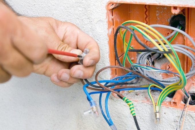 Stromlaufplan in der Wohnung: Elektroverkabelung für verschiedene Räume