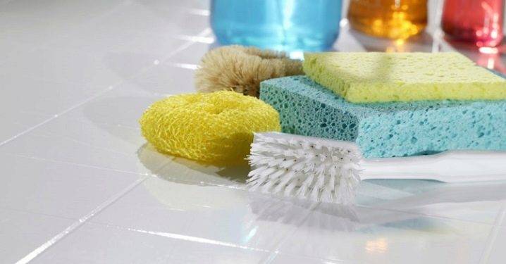 Befestigung der Toilette am Boden: Analyse von 3 "richtigen" technologischen Methoden