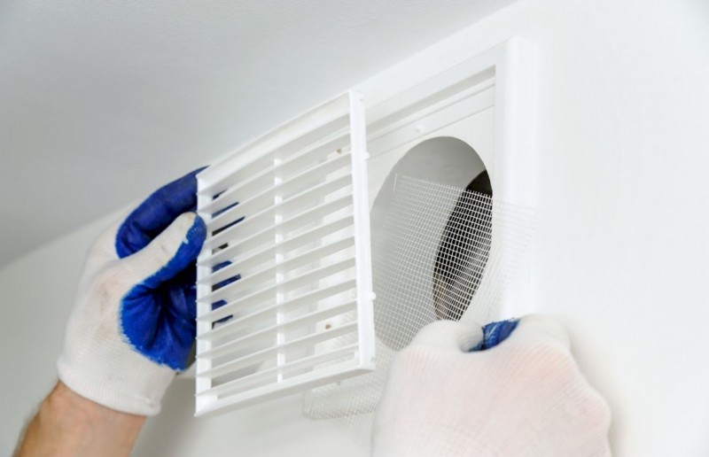 Hvordan man laver ventilation i et sommerhus: finesser og regler for installation af ventilation