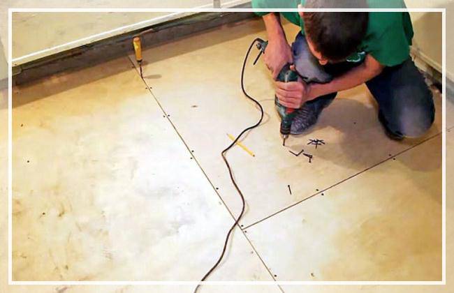 Udjævning af gulvet med krydsfiner på et gammelt trægulv: populære ordninger + arbejdstips