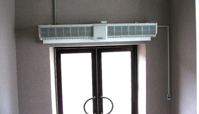 Welcher Thermovorhang an der Haustür ist besser für die Räumlichkeiten zu kaufen?