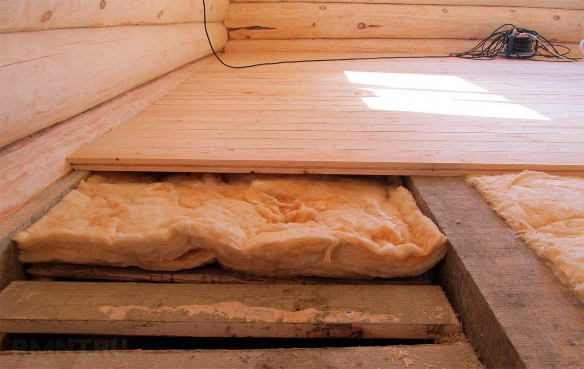Isolierung für den Boden in einem Holzhaus, welche ist besser zu wählen und wie zu installieren